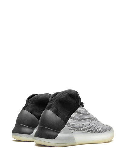 Adidas Yeezy Qntm (Lifestyle Model)