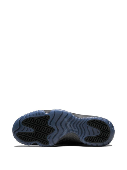 Jordan 11 Retro Cap And Gown