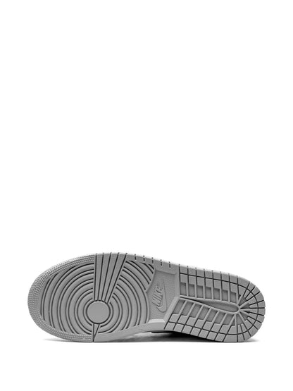 Jordan 1 Low Shadow Toe