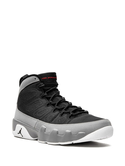 Jordan 9 Retro Particle Grey