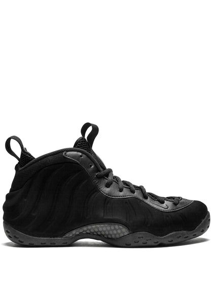 Nike Air Foamposite One Black Suede