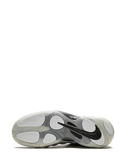 Nike Air Foamposite Pro Silver Surfer