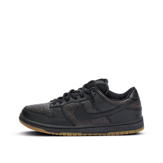 Nike SB Dunk Low Ostrich Black