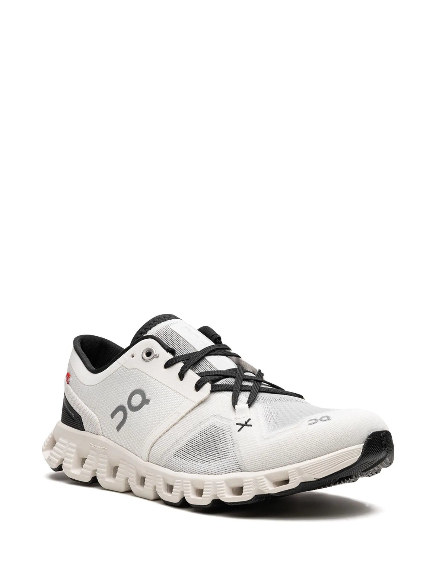 On Running Cloud X 3 White Black