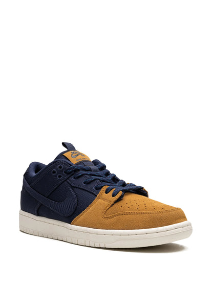Nike SB Dunk Low Pro Prm 90S Backpack