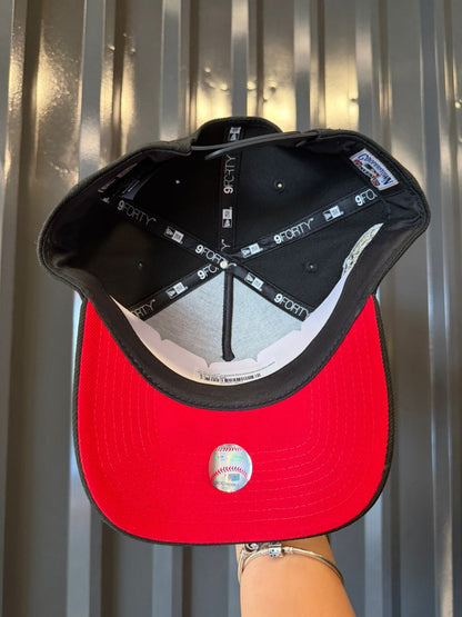 New Era LA Black Red Botom